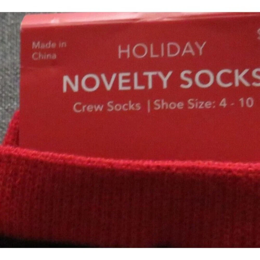 Women's MERRY CATMAS Cat Face Festive Christmas Holiday Crew Socks
